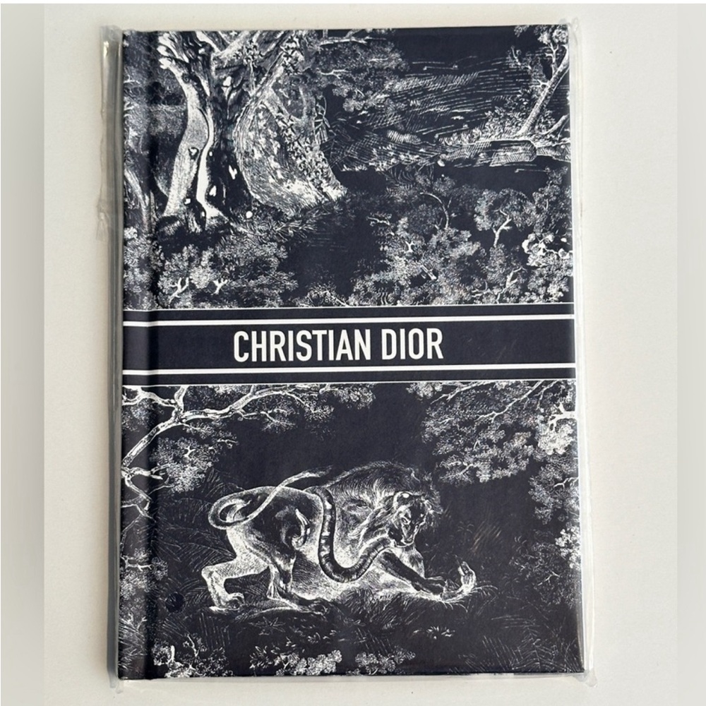 Dior goregous gold leaf trim pages, journal.  New in package.